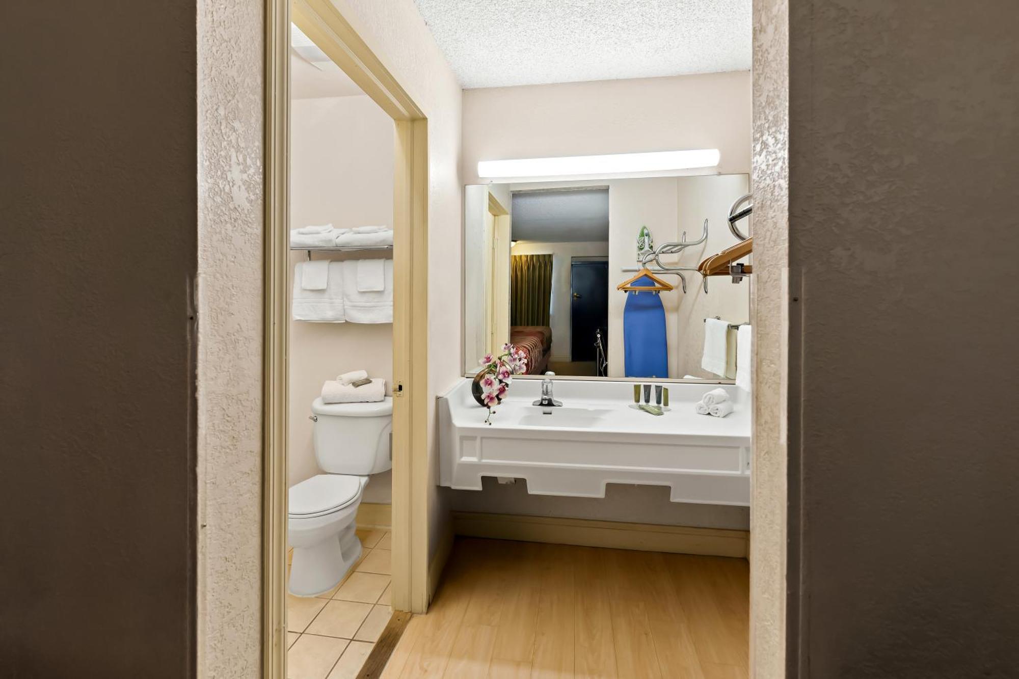 Bellmawr Economy Inn Bellmawr-Philadelphia Area Εξωτερικό φωτογραφία